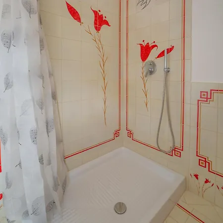 Casa Delle Rondini Apartment *