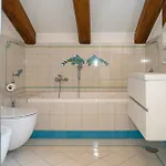 Casa Delle Rondini * سكالا