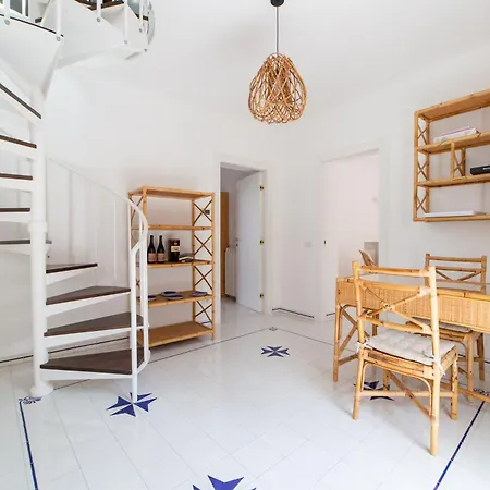 Casa Delle Rondini * Scala